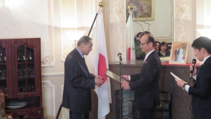勲記の授与